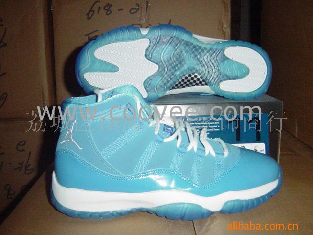 Ь(AirJordan)