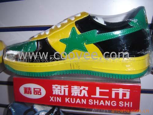 nike-shoxЬ