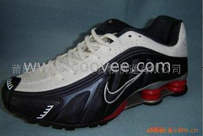 nike-shoxЬ