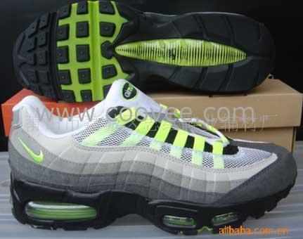 AIRMAX95Ь