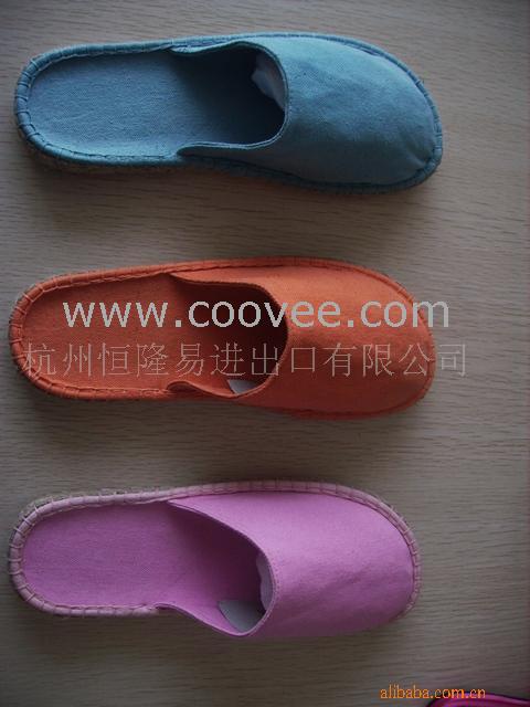 Ь(HLY06-213)