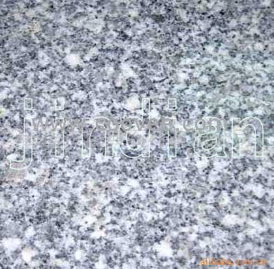 ⿪(Granite-025)