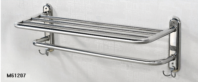 ë/(M61207)