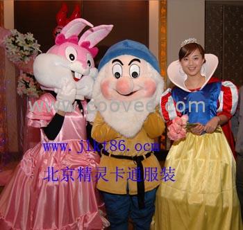 出售北京精灵卡通服装,卡通人偶服饰,婚礼兔
