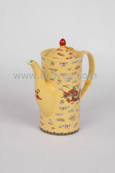 黄帝龙五彩青云直上酒器