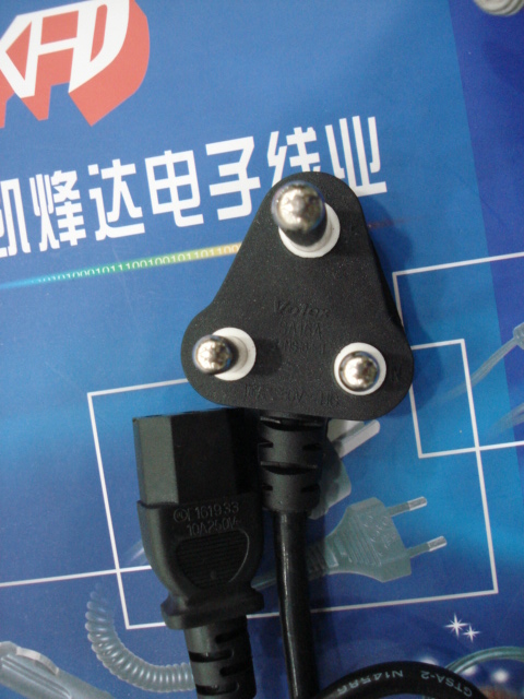 大南非品字尾电源线