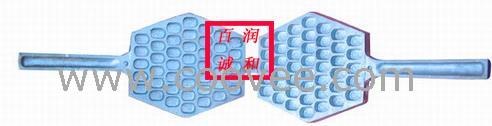小蛋糕机,蛋糕模具,一口香蛋糕机,松原百诚润和机电提供0438-6135185