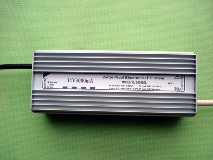 LEDԴ34V3000L