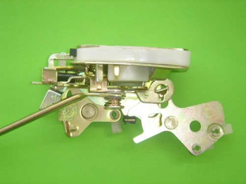 ŰTPEE1047D