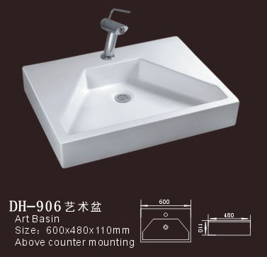 (906)