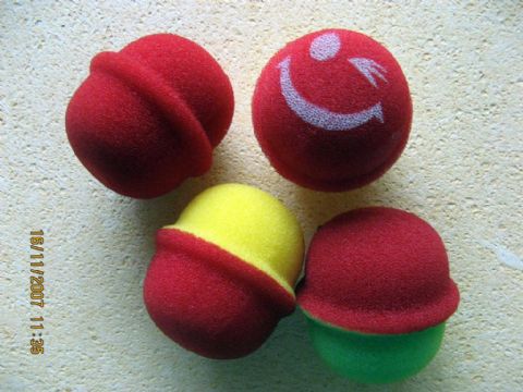 ߹г