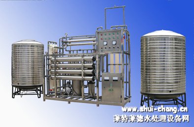 吉林莱特莱德矿泉水自动套膜封口热收缩包装机