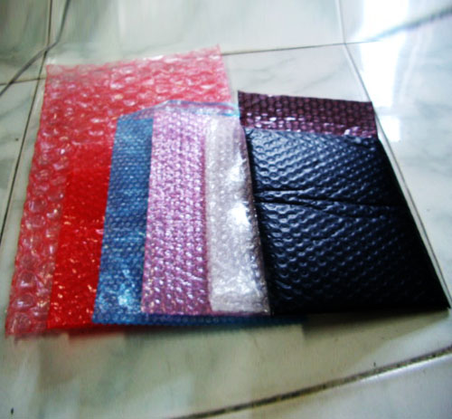 ݴ,,ڽ