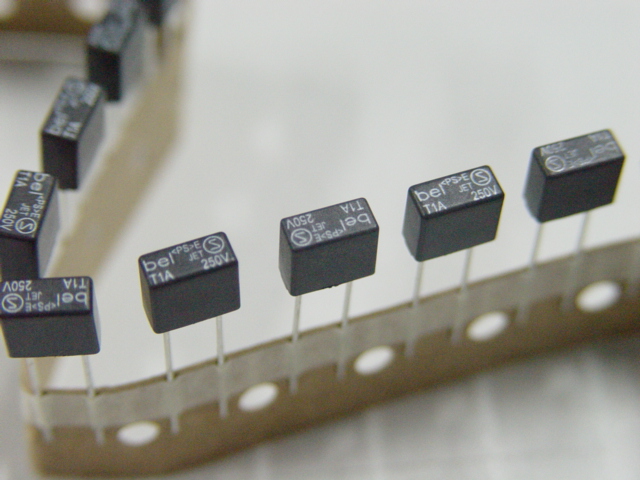 BelfuseܷϷ8.5*4/250V/RSTϵб˿