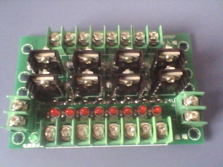 PLCŴFX-8NJ