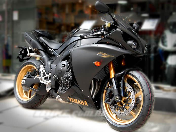 YZF-R1