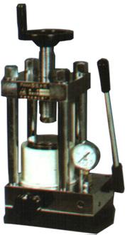 ѹƬFW-4
