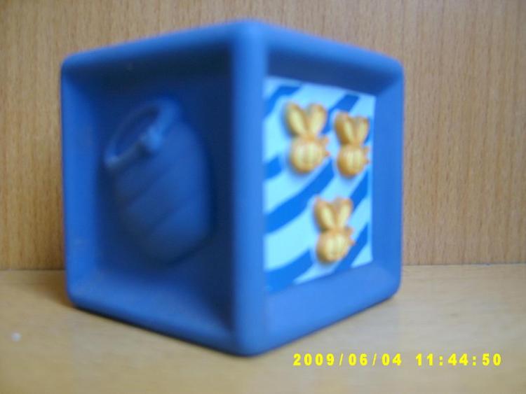 ½(0011)