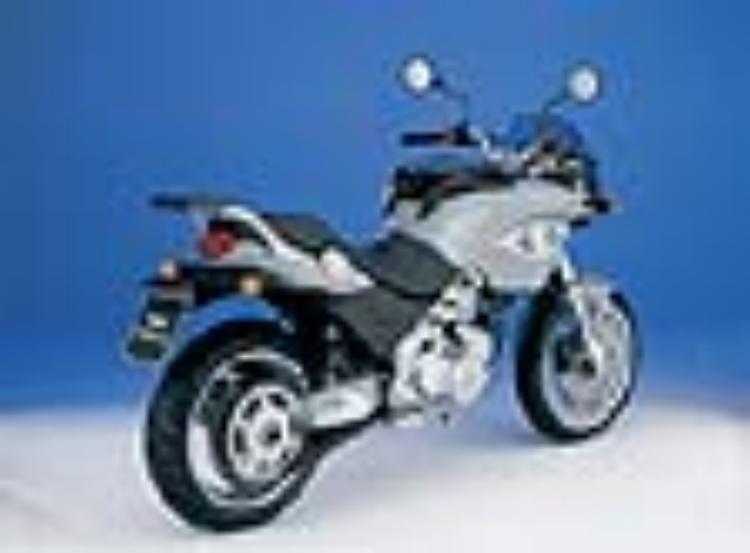 BMWF650CS