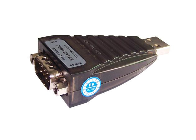 袖珍型USB2.0到串口(RS-232)高速转换器型号:UT-882