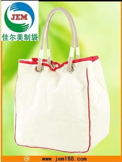 ݻ(a04)