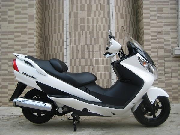 ʵ۱R1200CĦг۸3900Ԫ