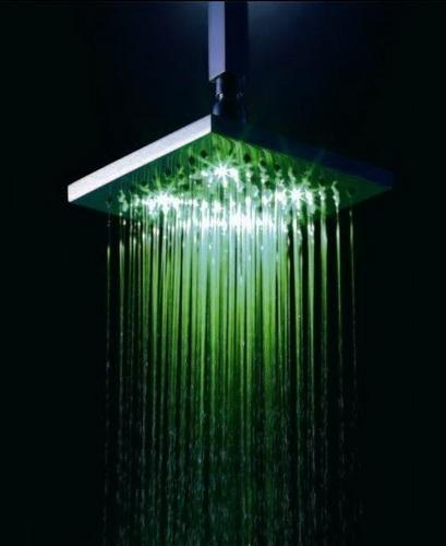 /(LED3105)
