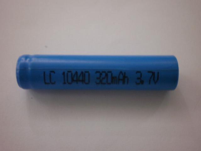 10440﮵7﮵AAA﮵3.7v320