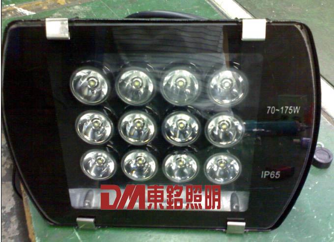 LEDͶ