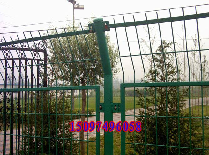 中国湖南国标铁路防护网