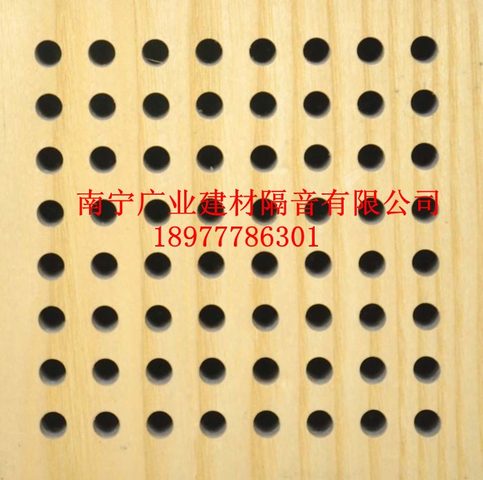 ľ