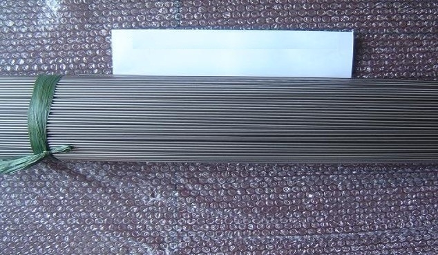 4J42ӺϽ۸