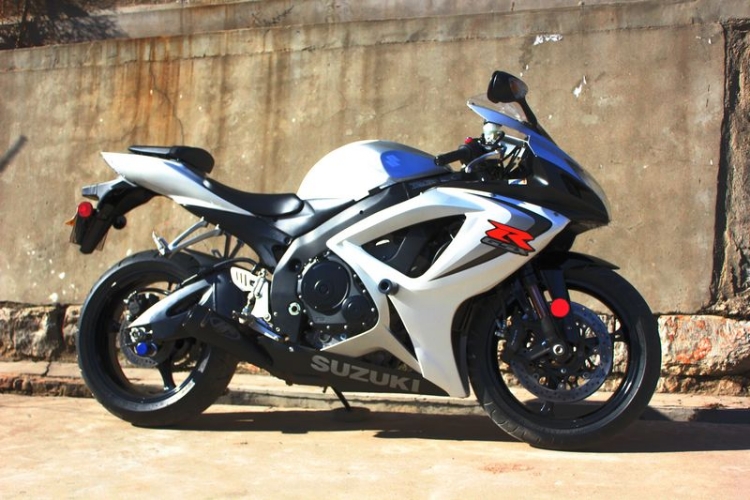 ľGSX-R750Ħг