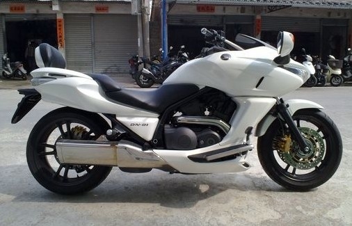 DN-01Ħг