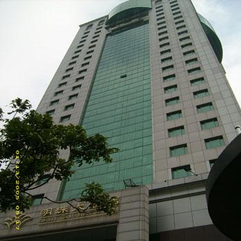 广州更换幕墙硅胶铝板漏水打胶