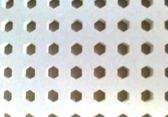 ư(001)