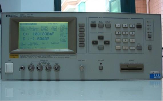 HP4284AչHP4284