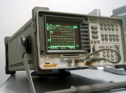 ӦHP8596E