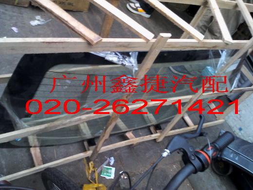 英菲尼迪FX35叶子板内衬
