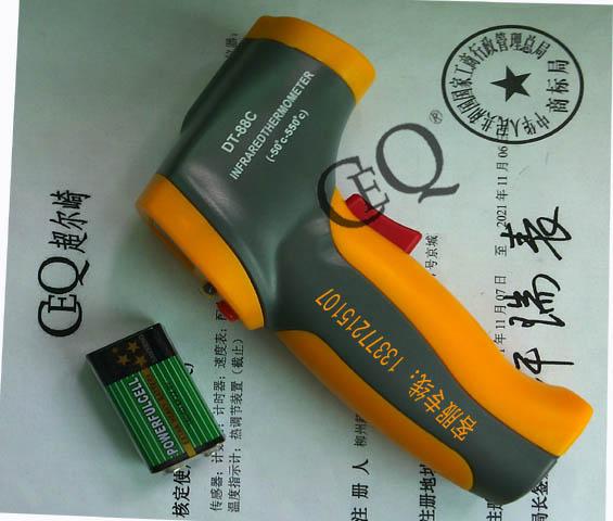 ߲DT880