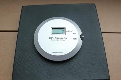 UV(UV-int150+)
