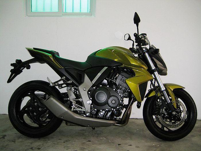 09걾ƷCB1000R