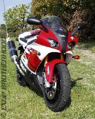 YZF-R7