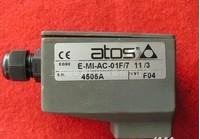E-ME-AC-01FŴ