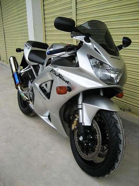 CBR929