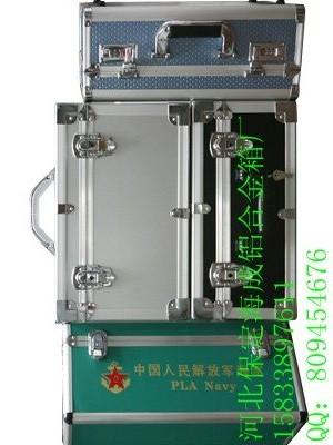 100Ͻ䶩