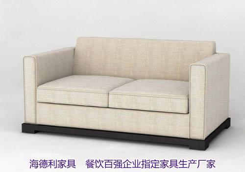 湖南火锅桌椅厂家,小黑牛也在海