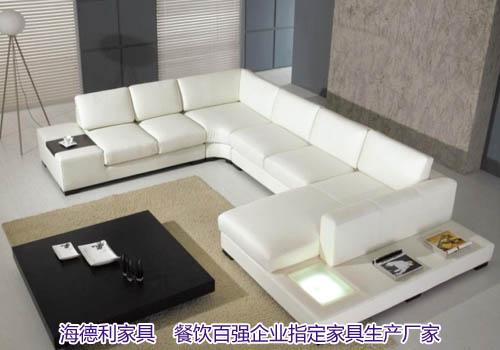 海南火锅桌椅厂家,小黑牛也在海