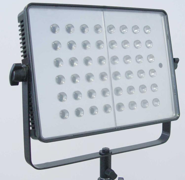 CM-LED5500