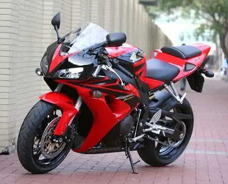YZF-R7230